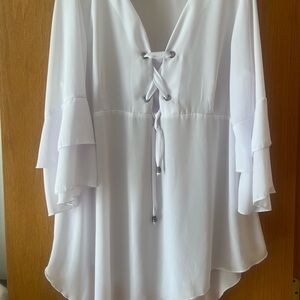 Beautiful Chic White Lace-Up Blouse for Women